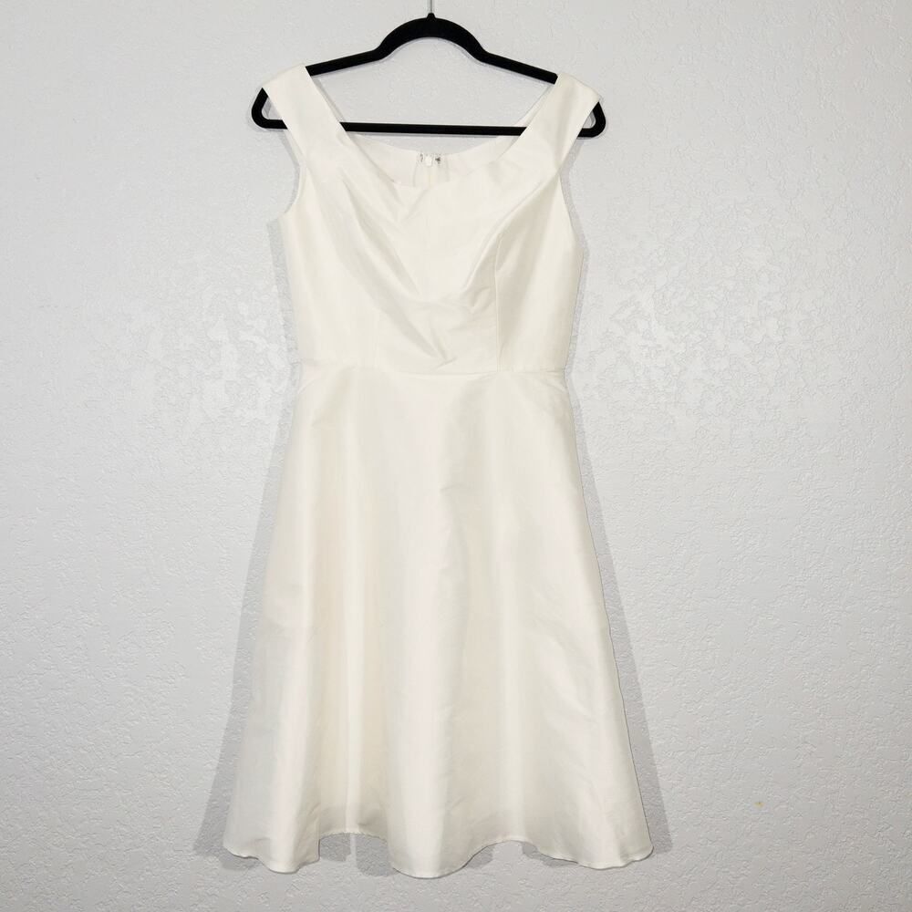NWT Alfred Sung Snow‎ White Off The Shoulder Cocktail Dress Size 4